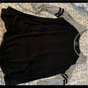 light weight XL t shirt from maurices